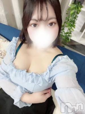 ひびき(♪)(21) 身長160cm、スリーサイズB87(G以上).W57.H84。上越デリヘル HONEY(ハニー)在籍。