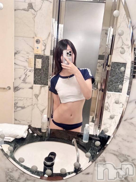 上越デリヘルRICHARD（リシャール）(リシャール) 月深かりな(20)の1月18日写メブログ「はじめまして🦋」