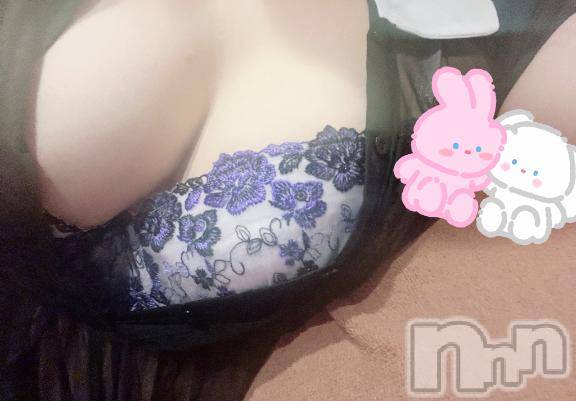 新潟デリヘル奥様特急 新潟店(オクサマトッキュウニイガタテン)すずね(21)の2026年1月21日写メブログ「ラストひと枠‼️」