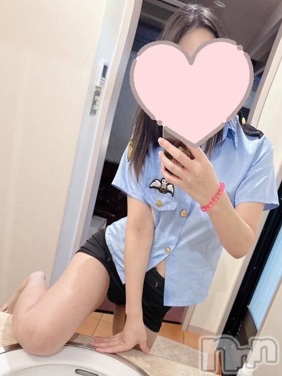 新潟デリヘルMinx(ミンクス) 芹香【新人】(28)の1月23日写メブログ「出勤しました⸜❤︎⸝‍」