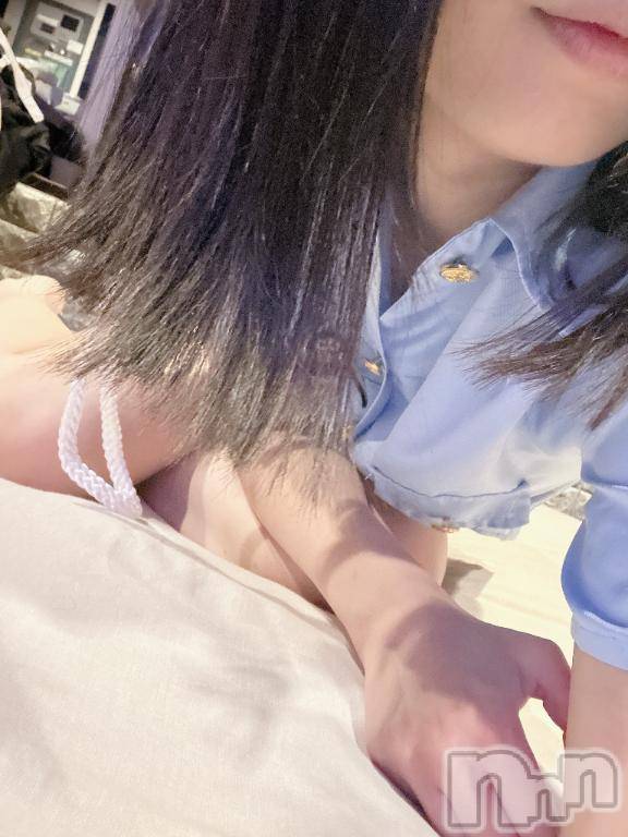 新潟デリヘルMinx(ミンクス)芹香【新人】(28)の2026年2月21日写メブログ「[お題]from:二択だよ♪さん」