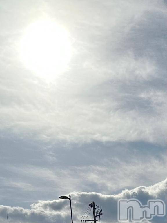 新潟デリヘルGRACE　新潟(グレース　ニイガタ) 【新人】月野（つきの）(26)の2月4日写メブログ「朝から元気だね」