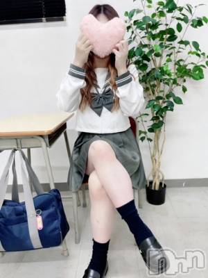 れい(21) 身長160cm、スリーサイズB84(B).W56.H83。三条デリヘル 新潟デリヘル倶楽部　三条店(ニイガタデリヘルクラブ　サンジョウテン)在籍。