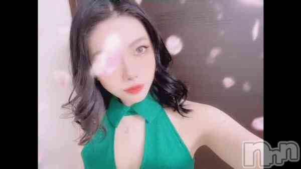 �ֻ׹�ǽ���㲼��