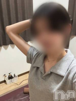 るい(21) 身長160cm、スリーサイズB().W.H。新潟メンズエステ MYIRO　-マイロ-(マイロ)在籍。