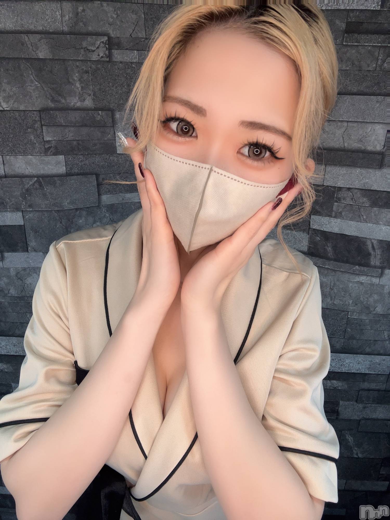 長岡メンズエステMen's Care DAVID(メンズケア ダヴィデ)NeNeの2026年4月13日写メブログ「花粉デビューしちゃった🥲🌸」