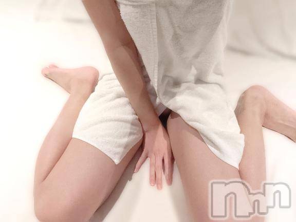 上越デリヘルBLUE BIRD上越店(ブルーバード上越店)いぶき(22)の2026年1月26日写メブログ「肌と肌が0️⃣距離で触れ合って...」