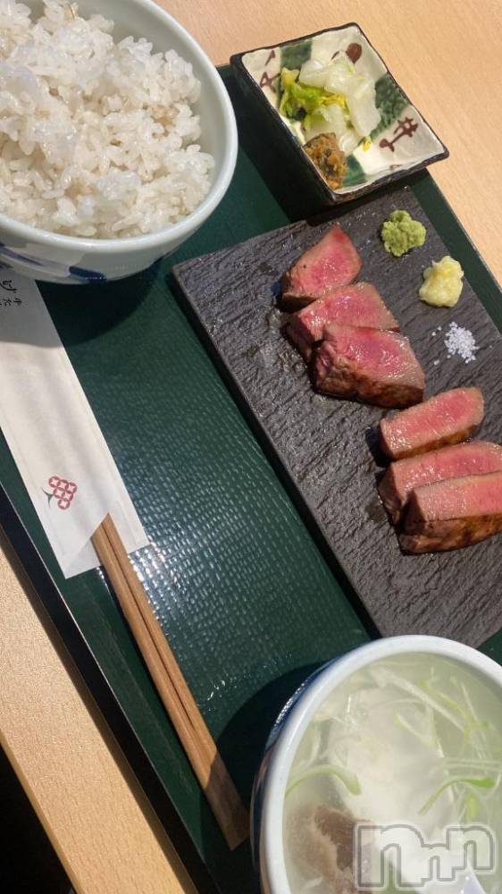 新潟デリヘル奥様特急 新潟店(オクサマトッキュウニイガタテン) ひとか(20)の4月30日写メブログ「♥23時～4時♥」