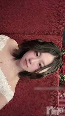 ���ܱ�������Х��顦�����club Eight(����֡�������) �ߤ�(19)��2��17���̥�֥������Ե���Ǥ���