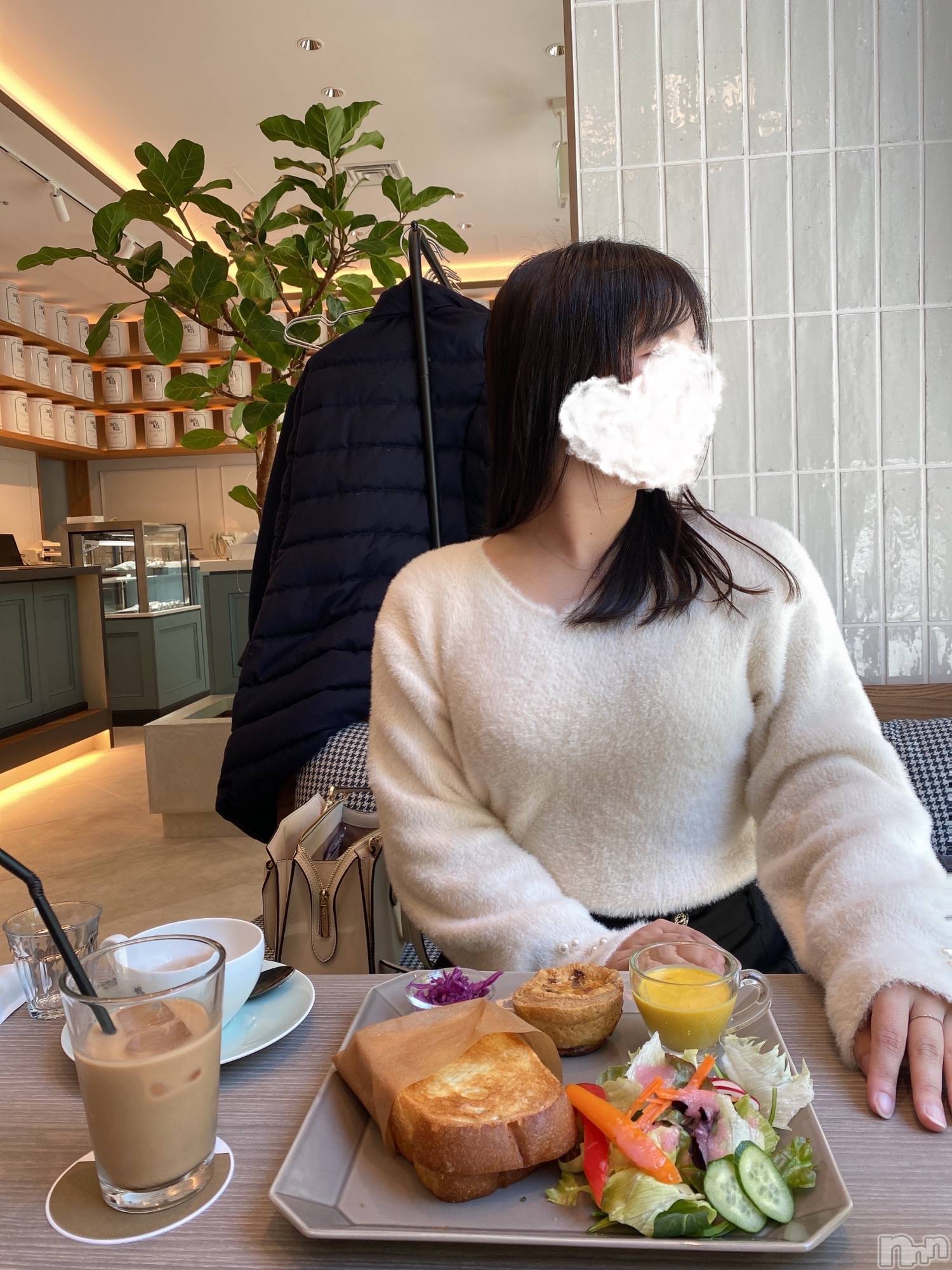 新潟ギャラ飲み今すぐ乾杯【ギャラ飲み】新潟コンパ(イマスグカンパイギャラノミニイガタコンパ)ゆずは(24)の2026年3月23日写メブログ「どんなデートしよっか？🫶」