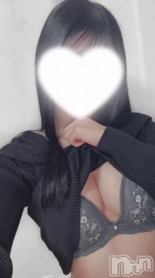 初出勤☆櫻井 みな(18) 身長158cm、スリーサイズB86(E).W56.H86。新潟デリヘル Rouge(ルージュ)在籍。