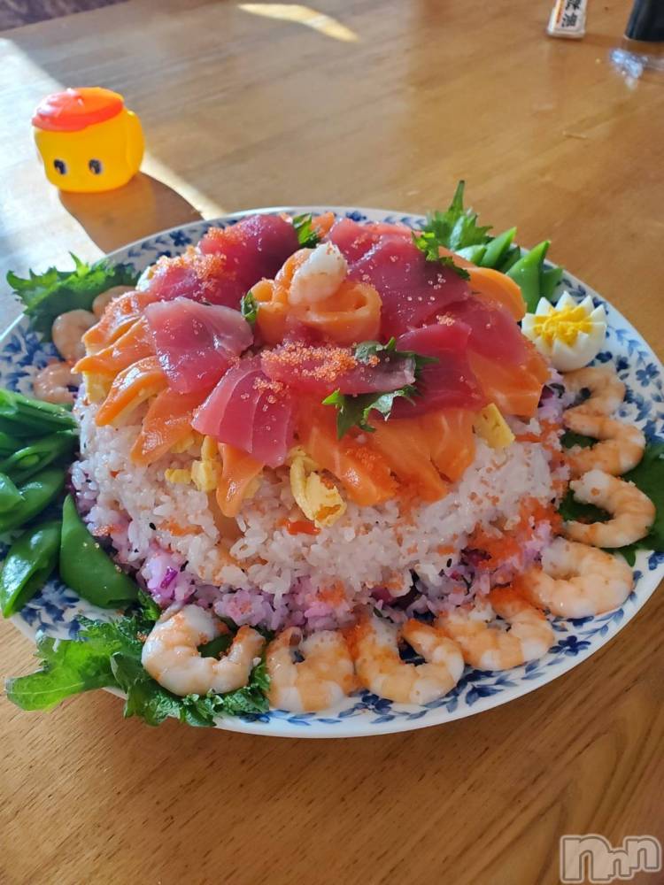 �����������Х��顦����ֽϽ�����Х��� Lips(���奯���祭��Х����åץ�) ��������4��25���̥�֥����֥��饷�ʤꡣ��