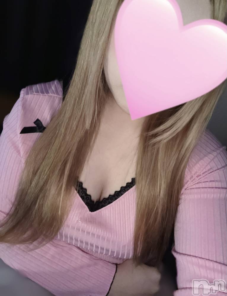 新潟メンズエステAMBER～アンバー～(アンバー) 愛内　ひな(25)の3月23日写メブログ「萌え萌えキュン的な✌🏻 ̖́-🩷」