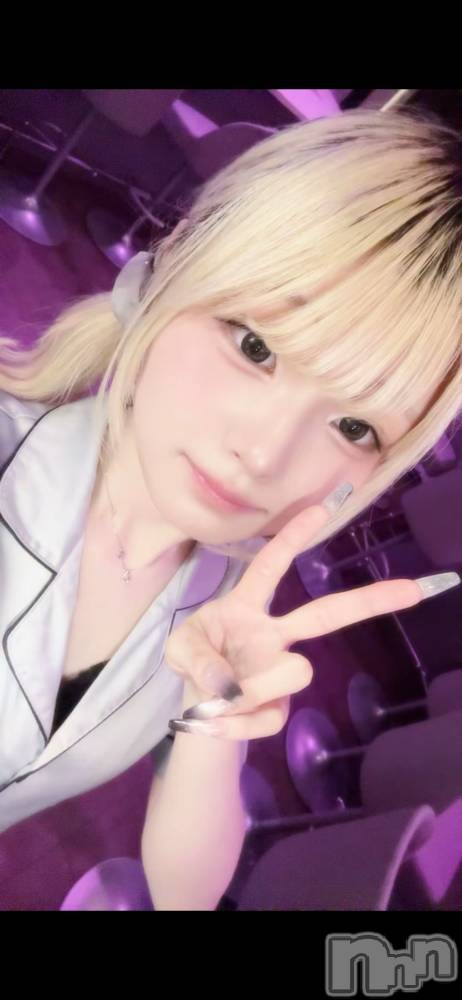 ����������ʥå��������륺�С�Girls Bar Philia(�����륺�С��ե��ꥢ) ���ޤ��7��9���̥�֥�����30��Ķ������( ��•̥̥̥��•̥̥̥`)��