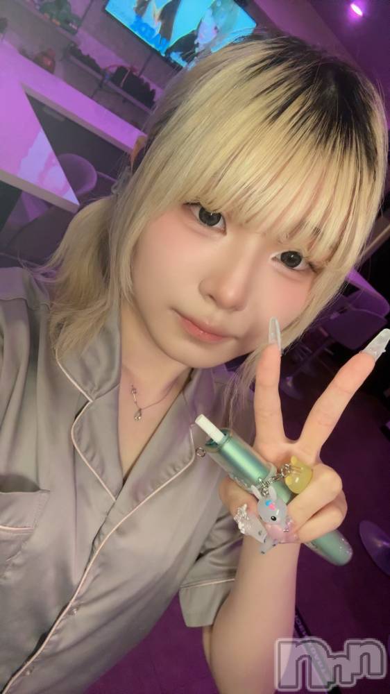 ����������ʥå��������륺�С�Girls Bar Philia(�����륺�С��ե��ꥢ) ���ޤ��7��23���̥�֥�����💕💕💕��