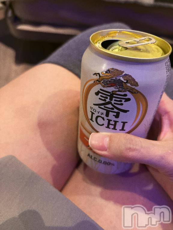 新潟ソープスチュワーデス ゆあ(32)の4月1日写メブログ「お酒はもう。。」