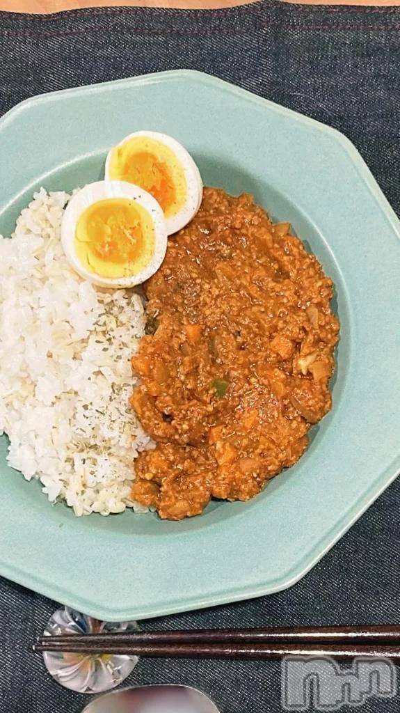 新潟デリヘル新潟デリヘル倶楽部(ニイガタデリヘルクラブ)ましろ(24)の2026年3月17日写メブログ「こんばんは🌙」