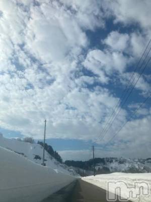 新潟デリヘル 新潟デリヘル倶楽部(ニイガタデリヘルクラブ) ましろ(24)の2月12日写メブログ「おはよ🐰」