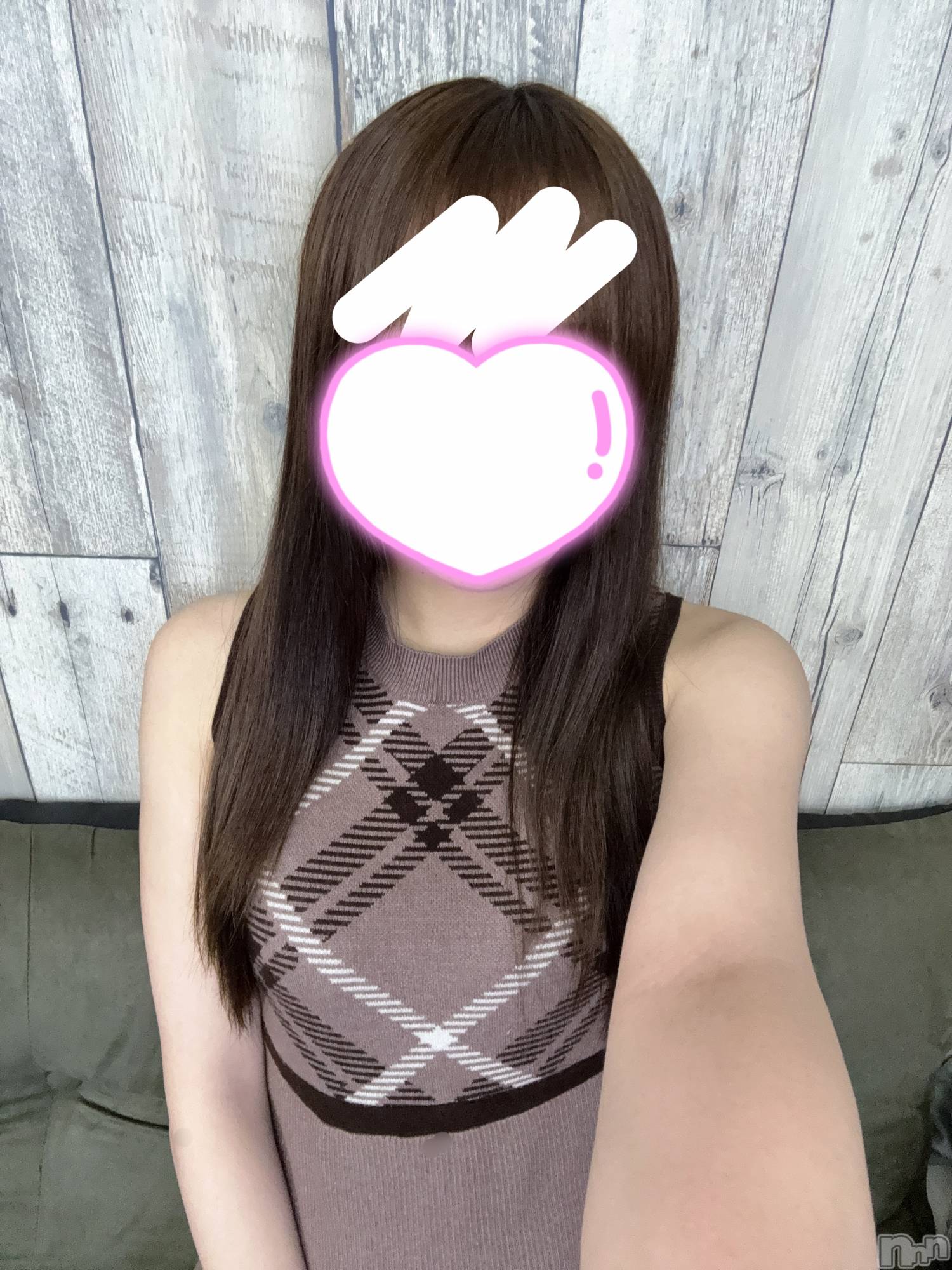 上越デリヘルらぶらぶ　地域密着!!地元新潟女性と会える店(ラブラブ)【新人】ななえ☆事前予約必須！(23)の2026年6月12日写メブログ「出勤ですᐢ ̥_  ̫ _ ̥ᐢ♡」