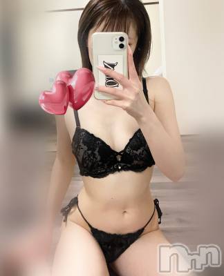 新潟デリヘル Secret Love(シークレットラブ) 【新人】ゆら☆ご奉仕大好き美女(23)の2月13日写メブログ「夜の相手してくれる紳士な男性は🩷」