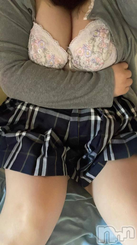 新潟デリヘル新潟市鳥屋野潟ちゃんこ(ニイガタシトヤノガタチャンコ)もも(20)の2026年5月26日写メブログ「ももとあそぶ...？(ノ)ω(ヾ)💕💕」