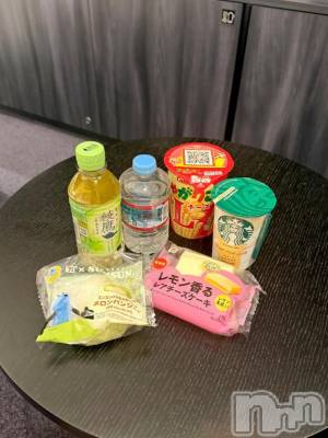 新潟デリヘル Melt(メルト) ゆき(20)の6月5日写メブログ「日記✉️💕25:00- 70分コース ご予約空いてます」
