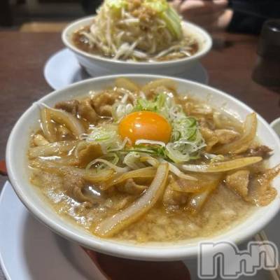 新潟デリヘル Las Vegas(ラスベガス) にこ(20)の4月5日写メブログ「なーんでしょーか！」