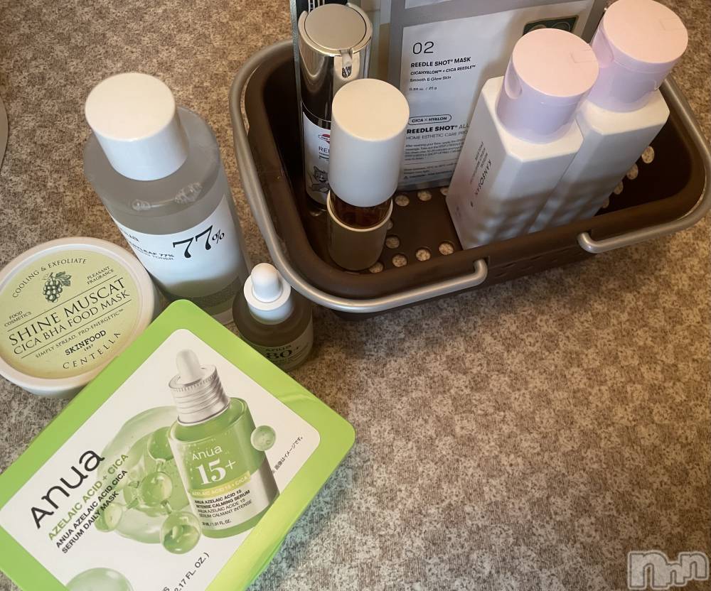 ���ץ���Х��顦�����CLUB BOSS(����� �ܥ�) �ߤ�����3��31���̥�֥�����anua�ǥ����󥱥�����Ф��