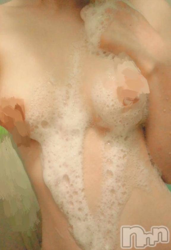 新潟デリヘル新潟人妻　2nd Wife(セカンドワイフ)体験。つかさ奥様(36)の2026年3月3日写メブログ「悩みます…😞」