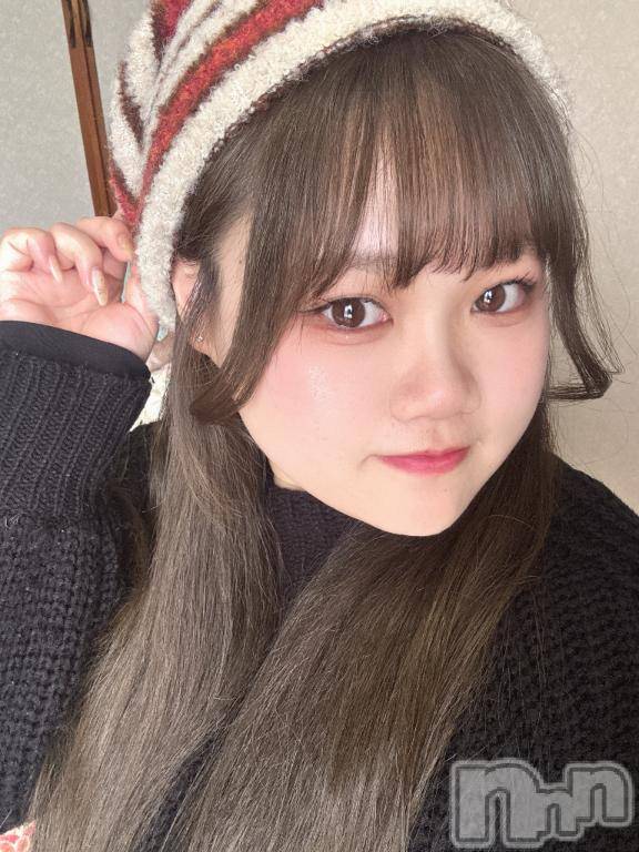 上越デリヘルHONEY(ハニー) むぎ(19)の2月11日写メブログ「むぎです🦋初出勤だよ～ᐡ ̳ᴗ  ̫ ᴗ ̳ᐡ♡」