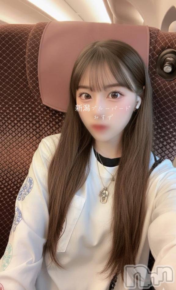 上越デリヘルBLUE BIRD上越店(ブルーバード上越店) みすず(18)の2月23日写メブログ「( ´◔‸◔`)」