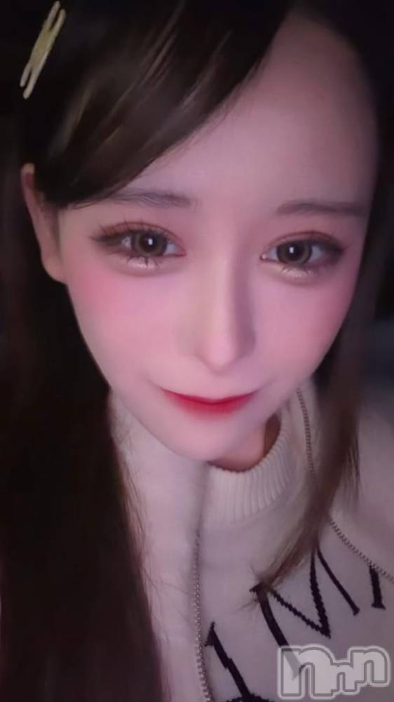 長岡デリヘルROOKIE(ルーキー) なる☆プラチナ(19)の2月18日写メブログ「23時～👼🏻💞」