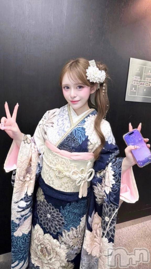 長岡デリヘルROOKIE(ルーキー)なる☆プラチナ(19)の2026年4月13日写メブログ「15日水曜からの予約まってます！🩵」