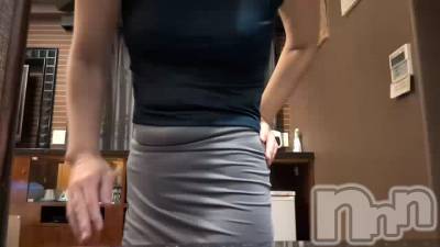 新潟デリヘル 人妻楼　新潟店(ヒトヅマロウ　ニイガタテン) 吉良(42)の2月16日動画「こんにちは💋」