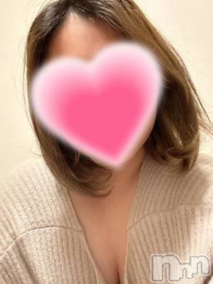まり(♪)(24) 身長149cm、スリーサイズB85(D).W59.H86。上越デリヘル HONEY在籍。