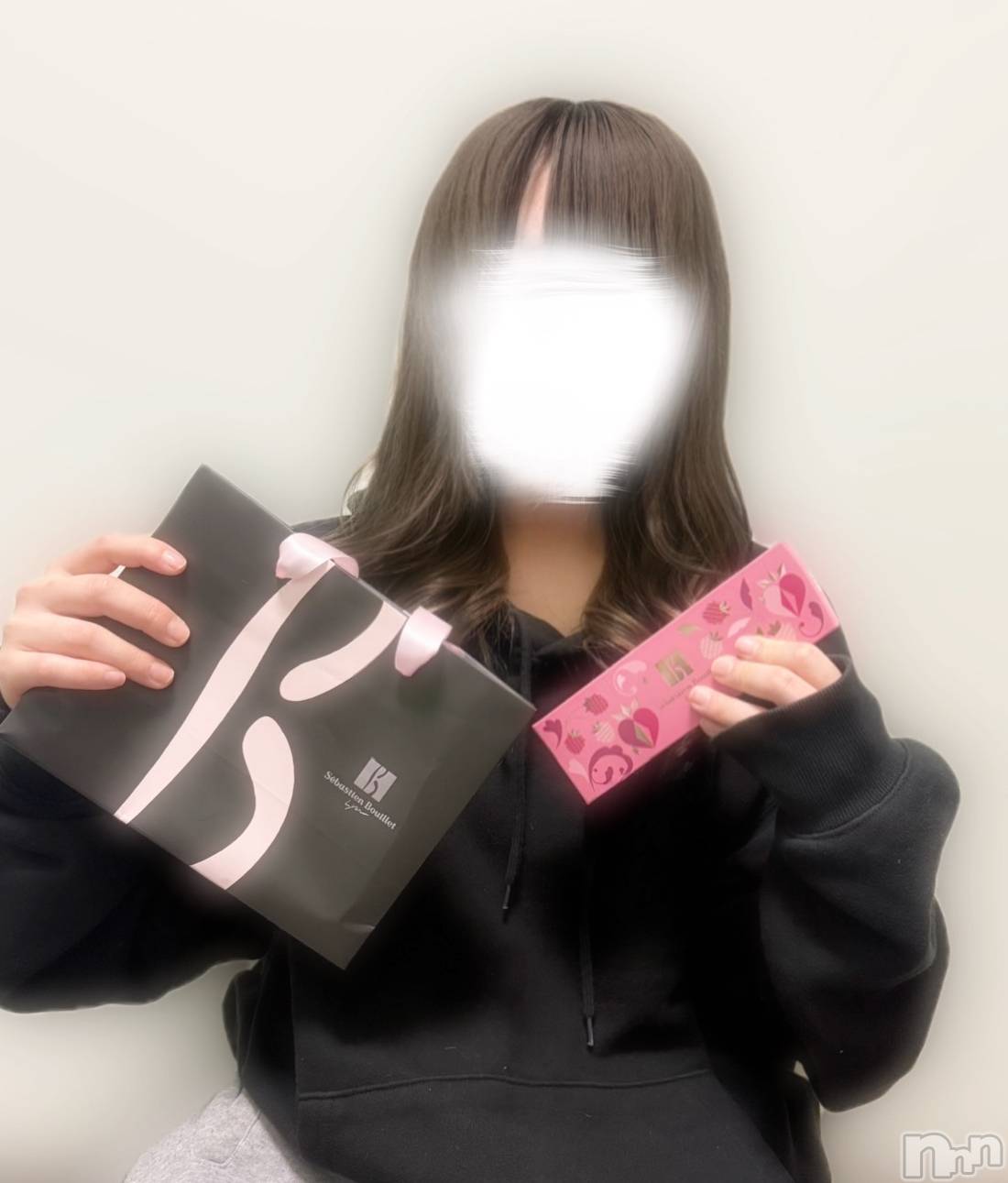 新潟デリヘルCocoru(ココル)らる(19)の2026年3月3日写メブログ「🍭🍬🍫🍿🍩」