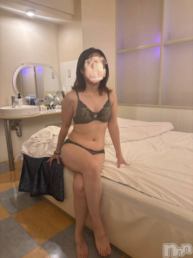 三条デリヘル人妻じゅんちゃん-出稼ぎ0！地元の奥様専門-(ヒトヅマジュンチャン) 【新人】七瀬みつき☆童顔可愛い系(32)の9月2日写メブログ「出勤についての報告✨」