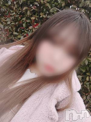 ひなみ(24) 身長155cm、スリーサイズB89(F).W59.H91。長岡デリヘル 人妻楼　長岡店(ヒトヅマロウ　ナガオカテン)在籍。