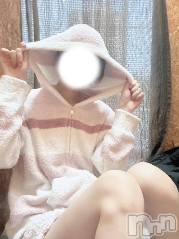 新潟デリヘルsleepy girl(スリーピーガール) 体験なるみちゃん(22)の4月28日写メブログ「何事？」