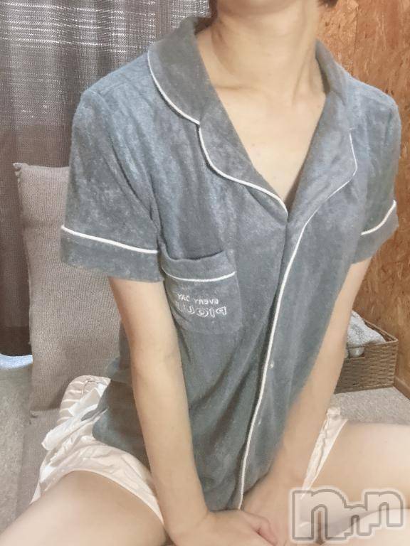 新潟デリヘルsleepy girl(スリーピーガール) 新人なるみちゃん(22)の6月19日写メブログ「ﾊﾟﾁﾝｯ」