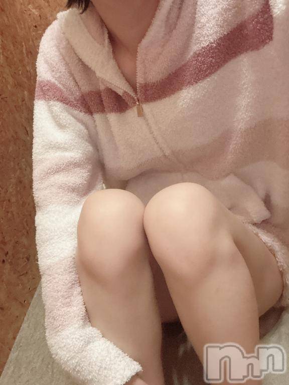 新潟デリヘルsleepy girl(スリーピーガール)新人なるみちゃん(22)の2026年6月9日写メブログ「お隣あいてますか？」
