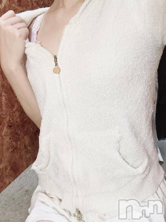 新潟デリヘルsleepy girl(スリーピーガール)新人なるみちゃん(22)の2026年7月5日写メブログ「まだまだ💨」
