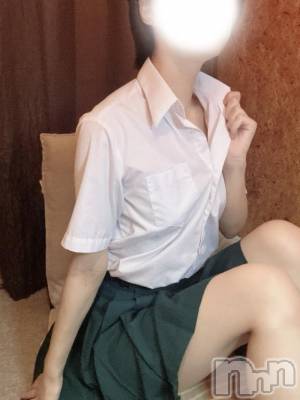 新潟デリヘル sleepy girl(スリーピーガール) 新人なるみちゃん(22)の8月5日写メブログ「制服🎀」