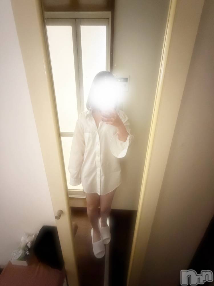 新潟メンズエステあろまえすて＠新潟(アロマエステアットニイガタ) 実奈美＊みなみ(24)の3月20日写メブログ「スカート、ひらり」