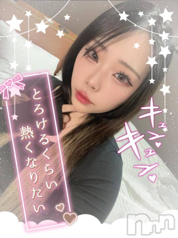 新潟デリヘル奥様特急 新潟店(オクサマトッキュウニイガタテン) じゅりあ(18)の3月9日写メブログ「夜の濃くて甘い雰囲気好きだよ？🩷」
