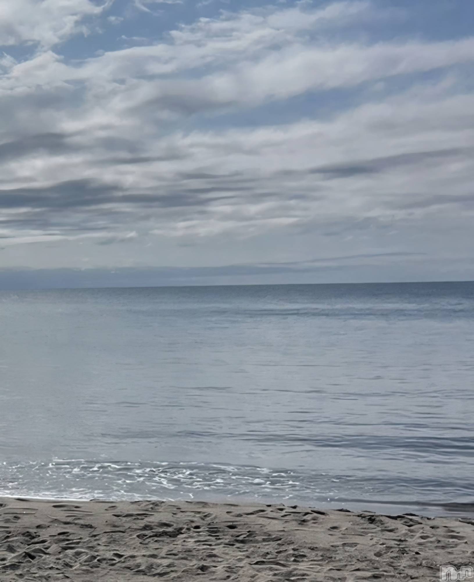 新潟デリヘル人妻楼　新潟店(ヒトヅマロウ　ニイガタテン)夏目(28)の2026年4月5日写メブログ「まったり出勤でした🧡」