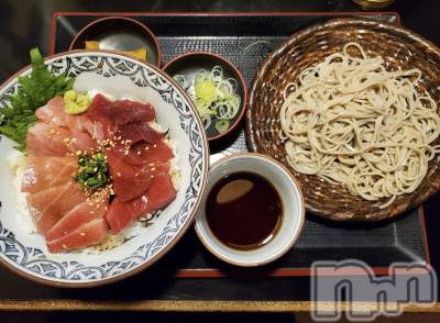 新潟デリヘル 人妻楼　新潟店(ヒトヅマロウ　ニイガタテン) 夏目(28)の3月28日写メブログ「新人期間終了です🧡」