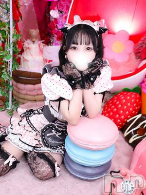 まなみ(22) 身長149cm、スリーサイズB81(C).W56.H84。 全力！！乙女坂46在籍。