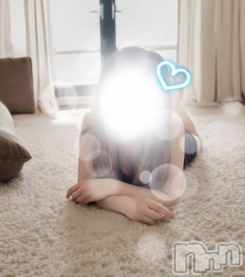 新潟メンズエステ 愛ぃ撫 -アィーブ-(アイーブ) くるみ(26)の4月24日写メブログ「てのひらが、寂しいって言ってます……。」