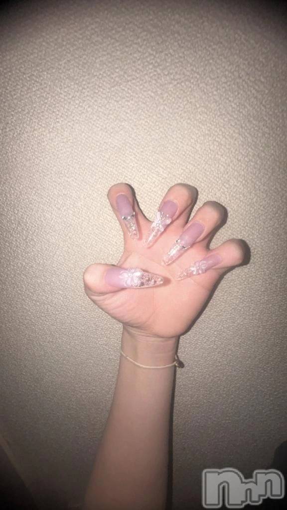 新潟デリヘル新潟デリヘル倶楽部(ニイガタデリヘルクラブ)はち(18)の2026年4月16日写メブログ「すこし」